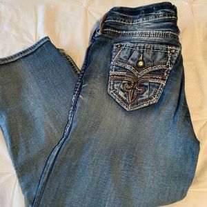 Rock Revival Crop
